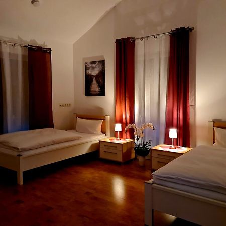 Apartment Gaestehaus Staudenschloss Mickhausen Zewnętrze zdjęcie