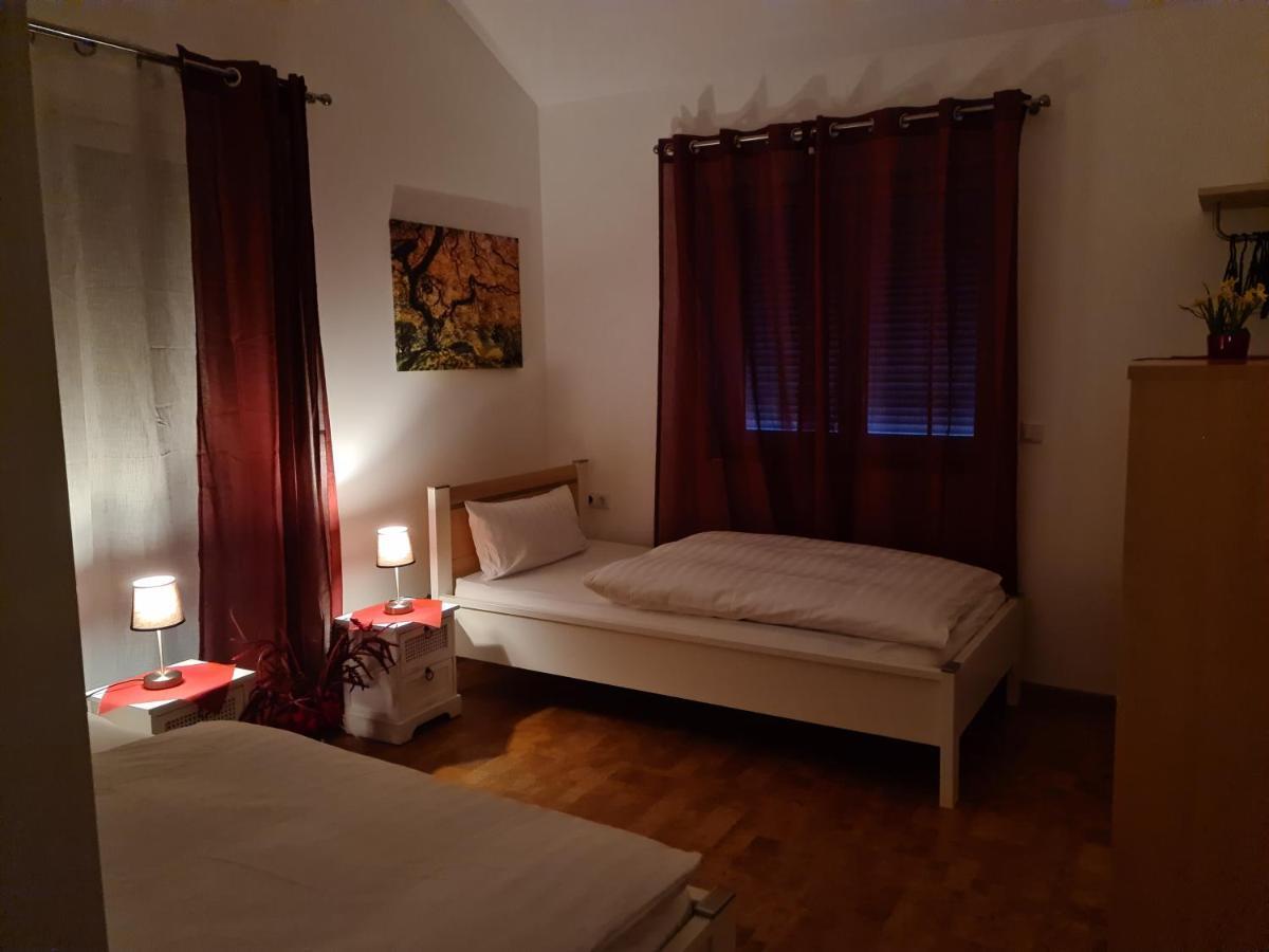 Apartment Gaestehaus Staudenschloss Mickhausen Zewnętrze zdjęcie